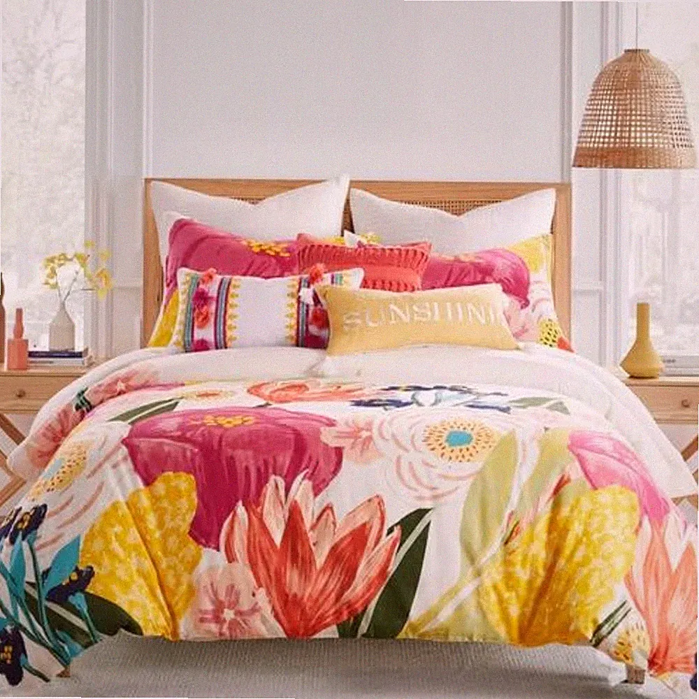 Levtex Home 3 Pieces Full/Queen GRANDIFLORA COMFORTER SET NEW