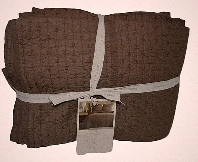 LEVTEX HOME Cross Stitch Cocoa Brown TWIN BEDSPREAD SHAM SET Reversible Cotton