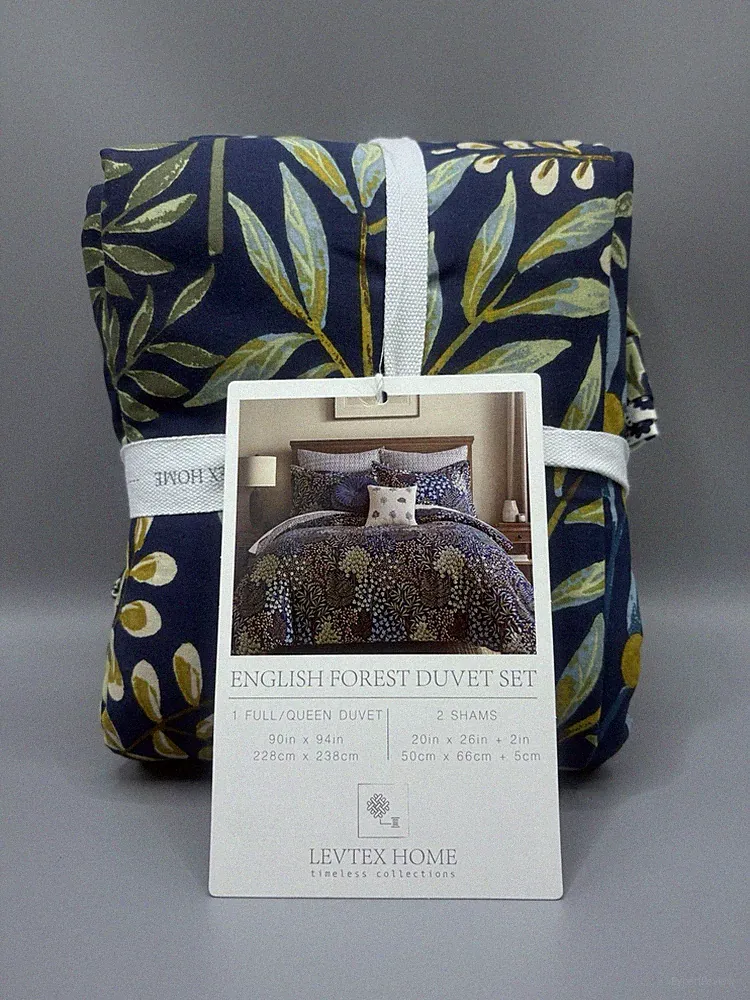 Levtex Home English Forest Cotton FULL / QUEEN Duvet Cover & Pillowsham Set