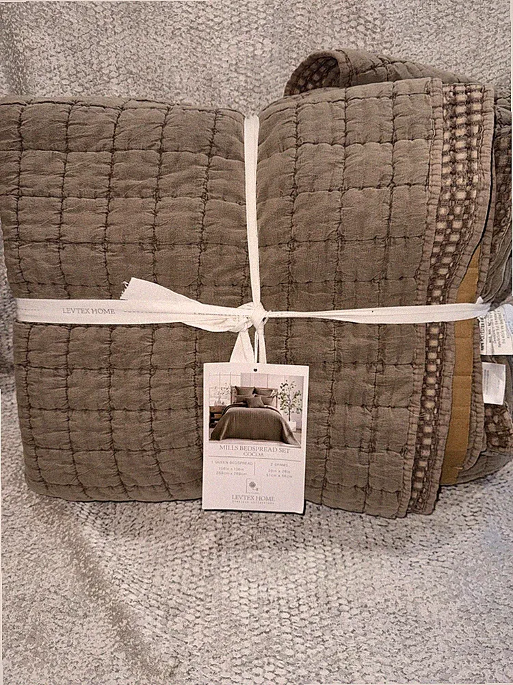 Levtex Home Mills Waffle Cotton Queen Quilt Set, Cocoa - Comfy Soft MSRP $175