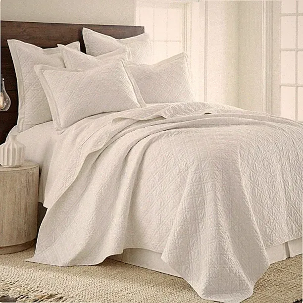 Levtex Home Sasha Linen White Twin Quilt Coverlet NEW