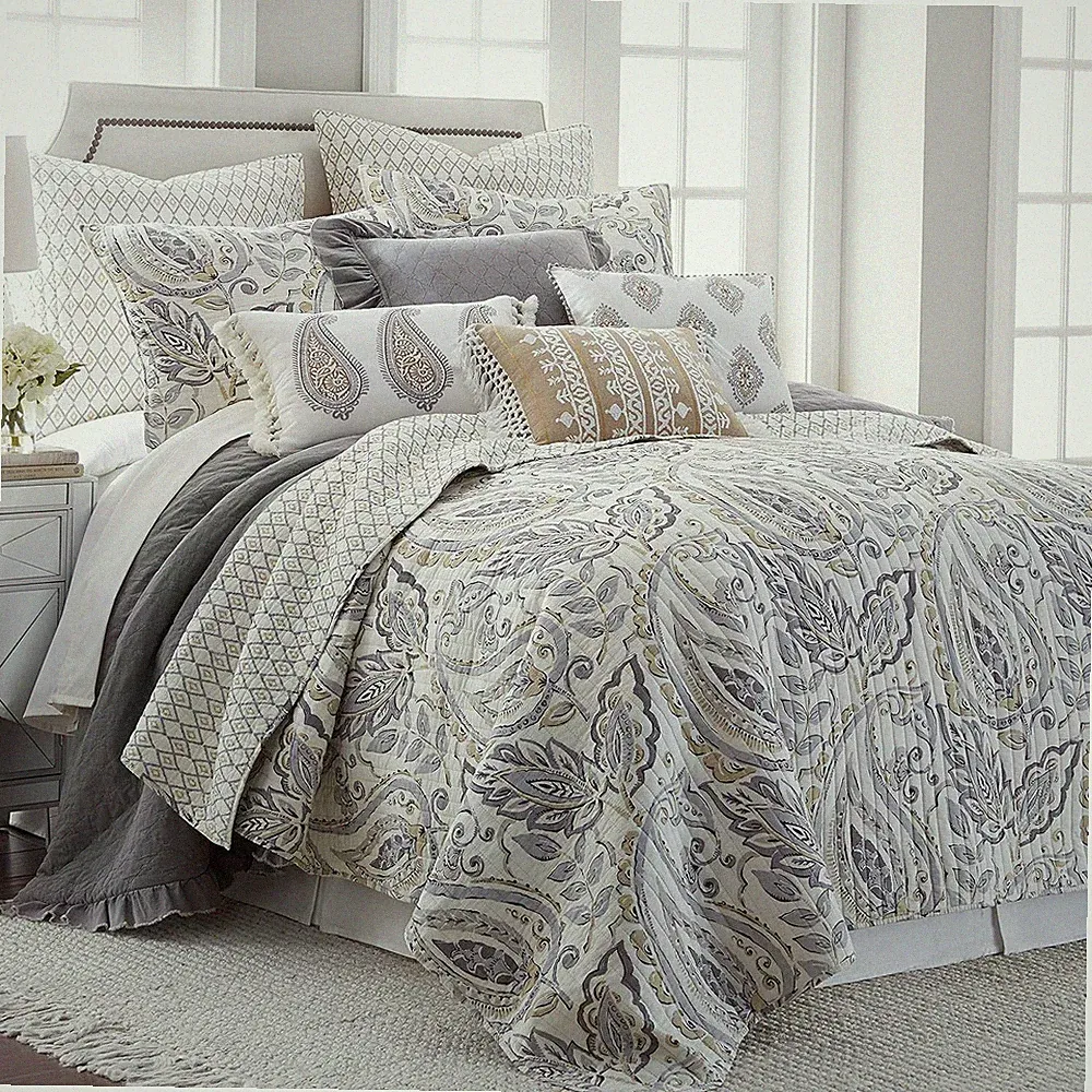 Levtex Home - Tamsin Grey Quilt Set - King Quilt + Two King Pillow Shams - Moder
