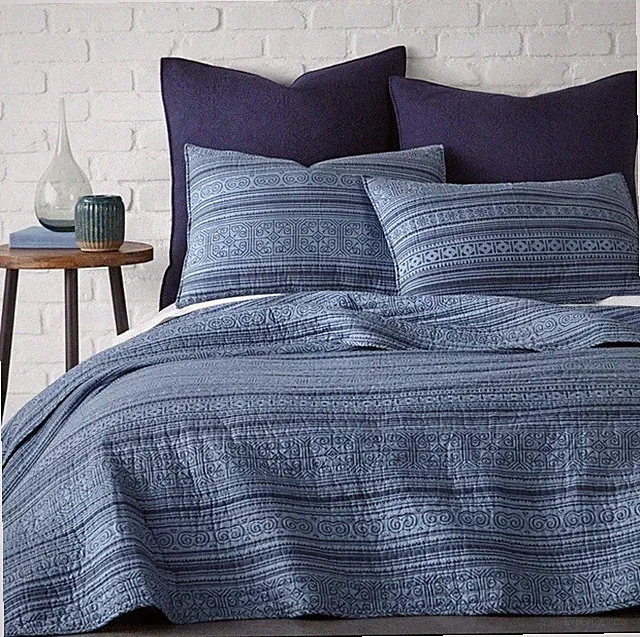 Levtex Home Tolteca Indigo Full/Queen Quilt + 2 Standard Shams New