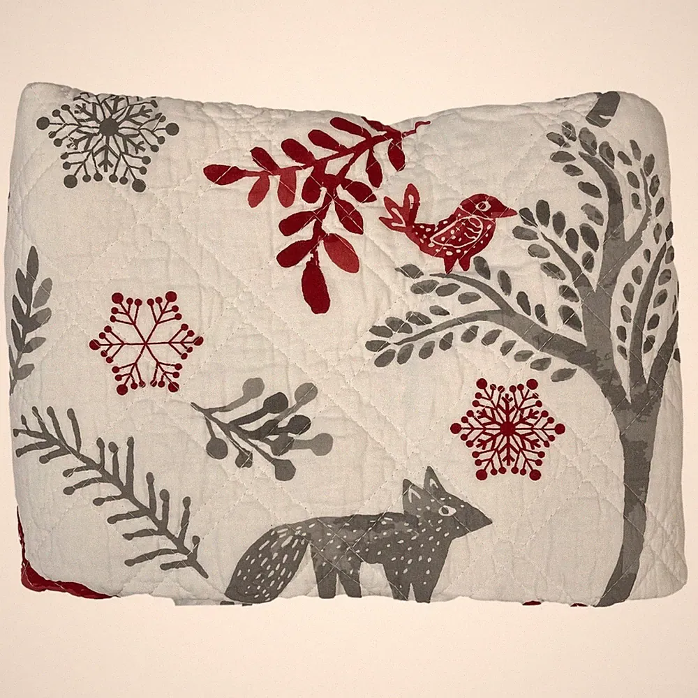 Levtex Home Woodland Animals Christmas Quilted Throw Blanket, 50x60 Reversible