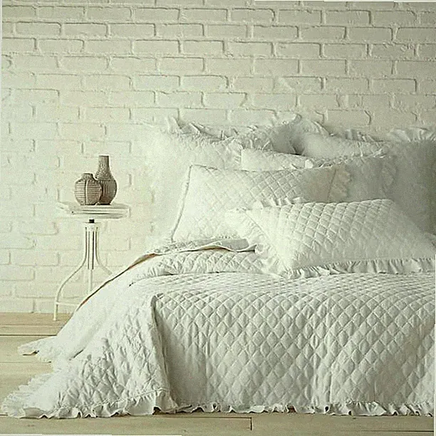 LEVTEX Sandwashed Ivory Polyester KING Comforter QUILT ONLY COVERLET NEW