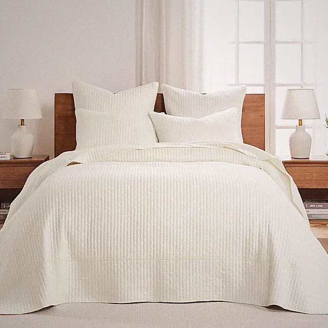 Reversible Cream King Bedspread Set with 2 Pillow Shams - Soft Cotton