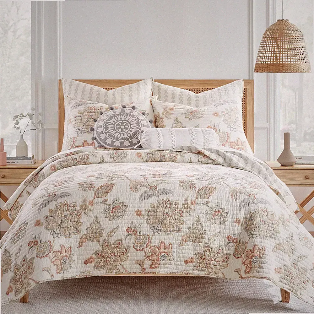 Selesta Blush Full/Queen Quilt Set - Levtex Home
